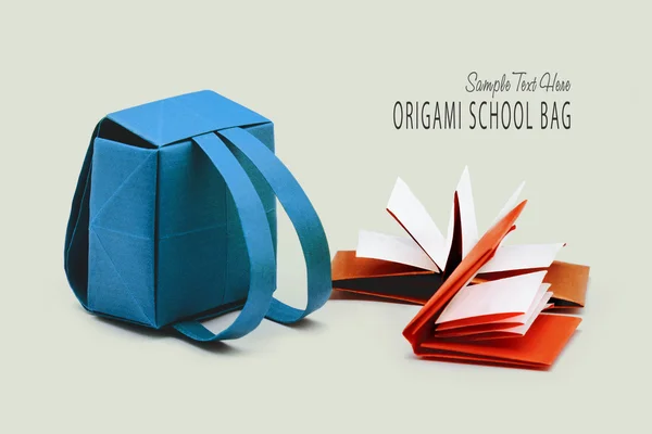 Origami okul sırt çantası — Stok fotoğraf