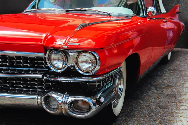 Vintage red retro automobile — Stock Photo, Image