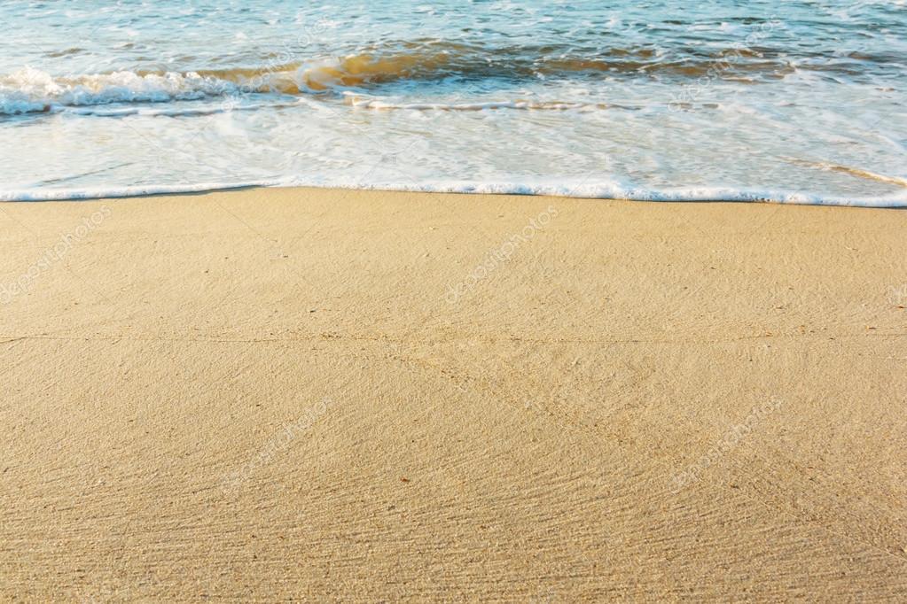 Plage De Sable Avec Vague Photographie Mandrixta 122794300
