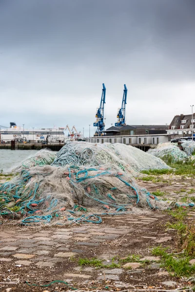 Jaring pancing di port dock — Stok Foto