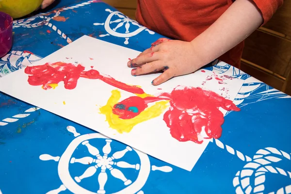 Children finger painting — Stock Photo, Image