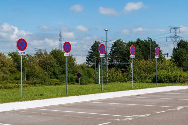 Fransa 'da engelli park yeri