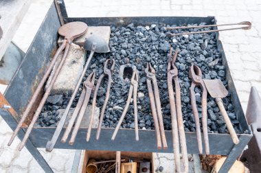 Forge paslı metal araçları