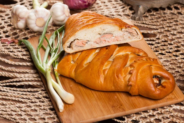 Pasta yemek seti ile masada