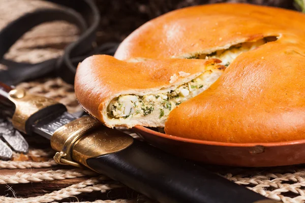 Pasta yemek seti ile masada