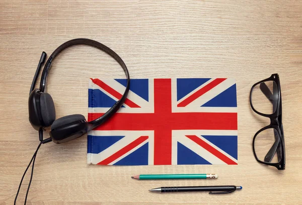 Cursos Inglés Línea Escritorio Del Estudiante Con Auriculares Gafas Bandera — Foto de Stock