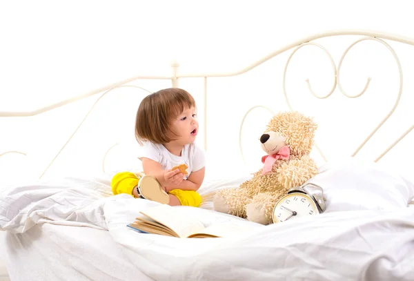 Baby girl with teddy bear — Stock Photo, Image