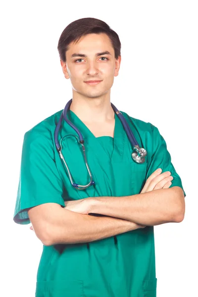Здравоохранение, профессия, люди и медицина - улыбающийся мужчина врач в белом халате — стоковое фото