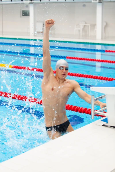 Winning Swimmer Young muscular preparing — Stock Photo, Image