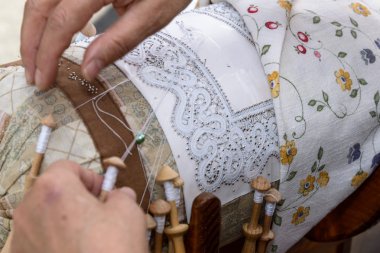 Çalışan bobin dantel el 