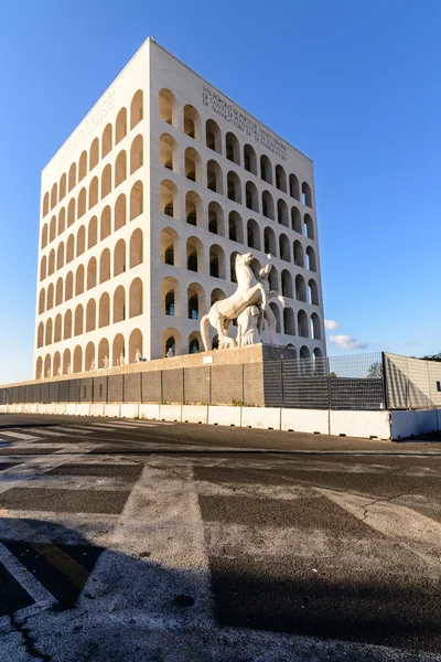 Palácio da Civilização Italiana — Fotografia de Stock