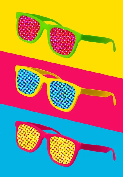 Drei in einer Reihe helle Sonnenbrillen vor hellem Hintergrund. — Stockfoto