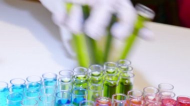 Laboratuvar testleri belirli kimyasal bileşikler