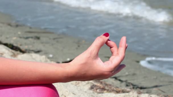 Ejercicios de yoga para la mente y el cuerpo — Vídeo de stock