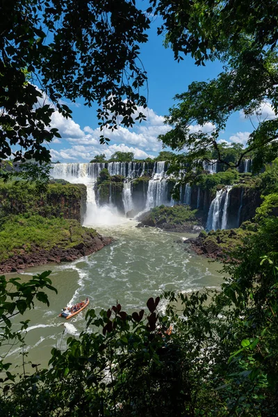 Fevereiro 2020 Barco Turista Nas Cataratas Iguaçu Iguazu Argentina — Fotografia de Stock