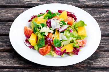 Taze sebze Mango karışık salata