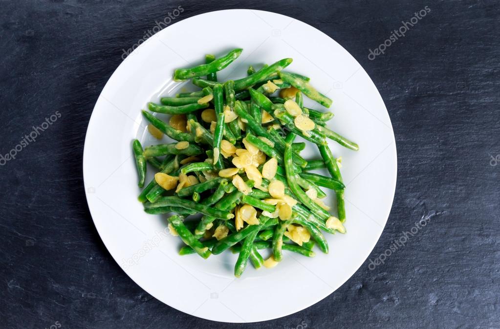 Green beans roasts garlic and flaked almond