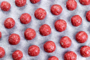 çiğ köfte. pişirmeye hazır