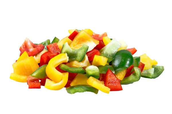Verduras frescas Tres pimientos rojos, amarillos y verdes dulces en rodajas aislados sobre fondo blanco —  Fotos de Stock