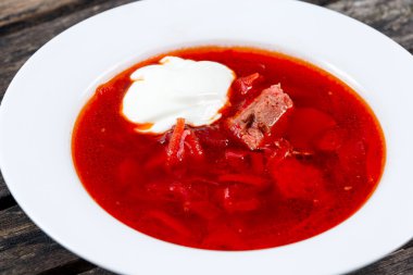 Borsch geleneksel Rus çorbası. arka kapatmak.