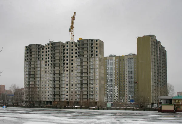 Evin altına constructioin