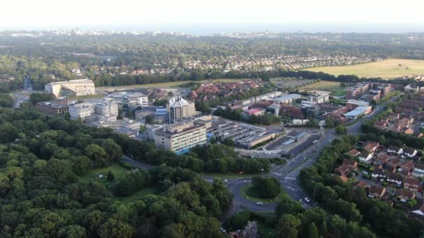 A short aerial film of the main campus of Bournemouth University — Stock Video