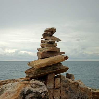 Cairn, taş yığını 