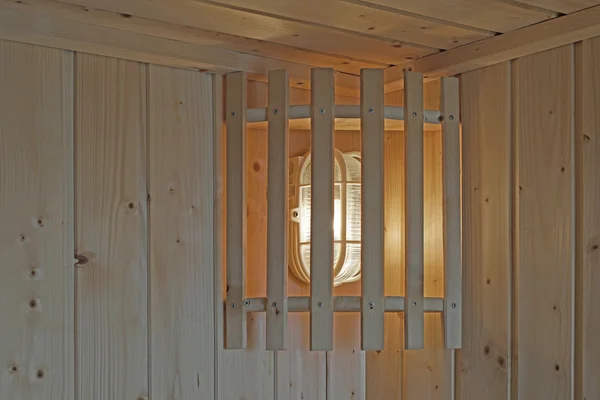 Lámpara en la pared en la sauna — Foto de Stock