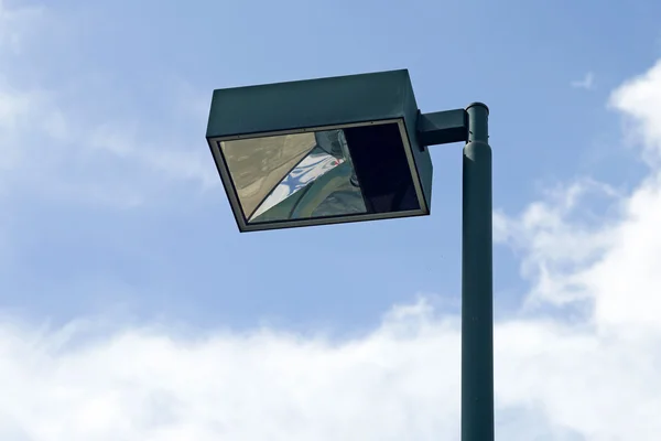 Luz post no fundo do céu — Fotografia de Stock