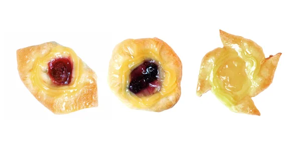 Fresa arándanos y piña fruta danés postres aislar —  Fotos de Stock