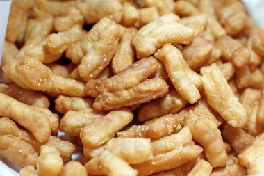 aperatif ve tatlı, derin yağda kızartılmış doughstick