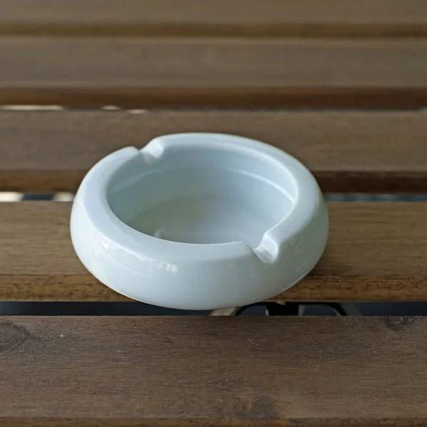 Empty white ashtray — Stock Photo, Image