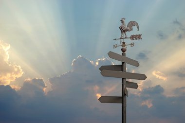 yön işareti metin güzel gökyüzü arka için boş alanlar ile