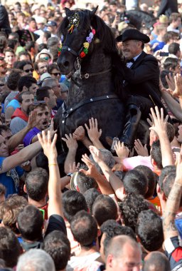 şenlikleri sant joan ciutadella, menorca içinde