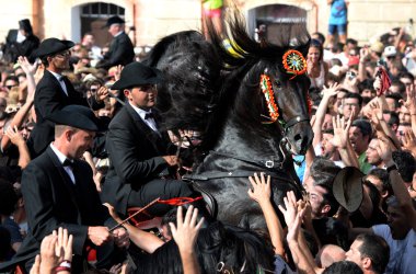 şenlikleri sant joan ciutadella, menorca içinde