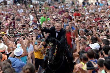 şenlikleri sant joan ciutadella, menorca içinde