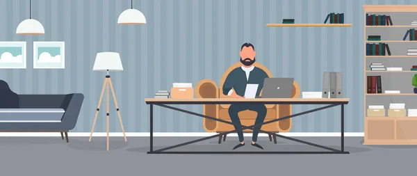 ビジネスマンはコンピュータとテーブルに座ってオフィスで働いています — ストックベクタ