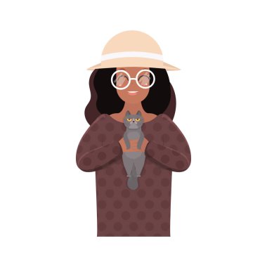 Şapkalı esmer bir kız gri bir kedi tutuyor. Afro-Amerikalı bir kız bir kediyle oynuyor. İzole edilmiş. Vektör.