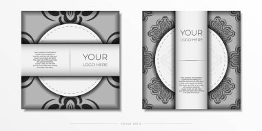 Kızılderili desenli beyaz kartpostallar. Mandala süslemeli davetiye tasarımı.