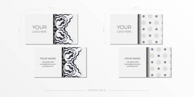 Siyah desenli beyaz renkli kartvizit basmak için vektör şablonu. Lüks süslemeli kartvizit hazırlama.