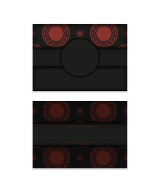 Baskı tasarım kartpostallarının şablonu. Siyah-kırmızı renkli ve lüks desenli. Metin ve vintage süslemeniz için davetiye hazırlama.