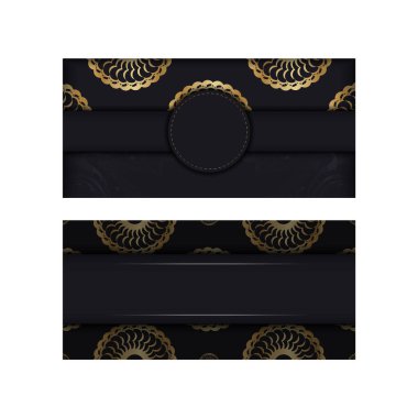 Altın rengi Yunan süsüsüyle siyah tebrik kartı