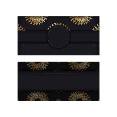 Tebrik kartı şablonu siyah ve klasik altın desenli
