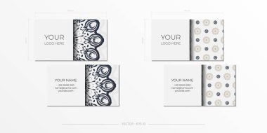 Siyah Vintage Desenli Beyaz Renkli Kartvizit Tasarımı. Yunan süslemeli kartvizit şablonu.