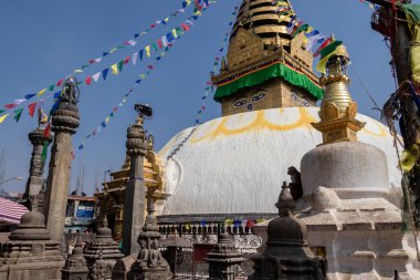 Maymun Tapınağı olarak da bilinen Swayambhunath, Nepal Katmandu 'nun kalbinde yer almaktadır ve UNESCO tarafından Dünya Mirası ilan edilmiştir.