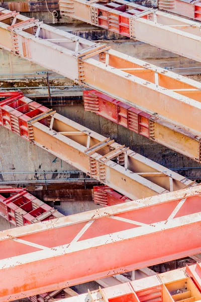 Sitio de construcción de la estación de tren subterráneo —  Fotos de Stock