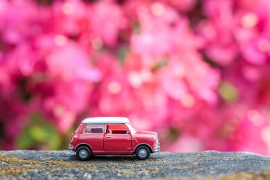 Klasik otomobilin komik minyatürü, makro çekim, gündüz, açık hava, hiç kimse