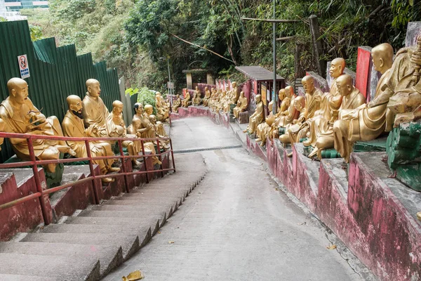 Arany Buddhák Szobra Tízezer Buddhák Kolostor Utazási Hely Sha Tin — Stock Fotó