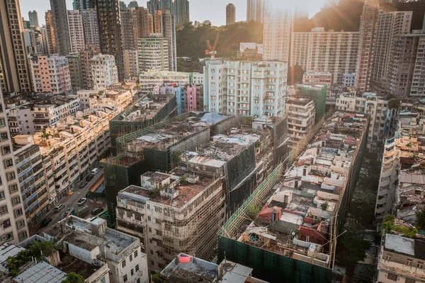 Kowloon Hong Kong Daki Yoğun Eski Mesken Evinde Renkli Dağınık — Stok fotoğraf