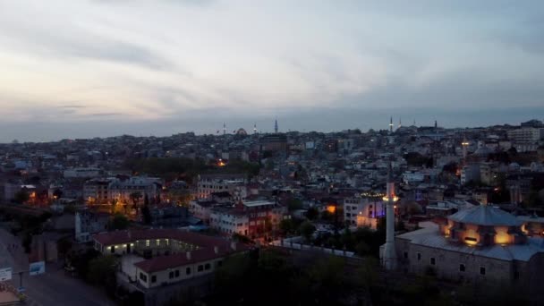 Turquía Estambul Vuelo Con Dron Sobre Ciudad Mezquita Casas Monumentos — Vídeo de stock